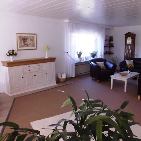 アパート Ferienwohnung Silke